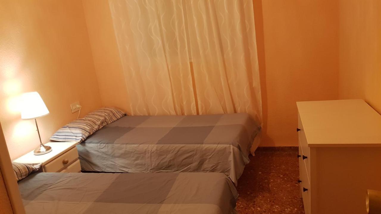 貝尼多姆Disponible En Abril-Wifi-3Hab, 6 Pers, -Piscina, Aire Acondi-Parking Opcionable Extra公寓 外观 照片